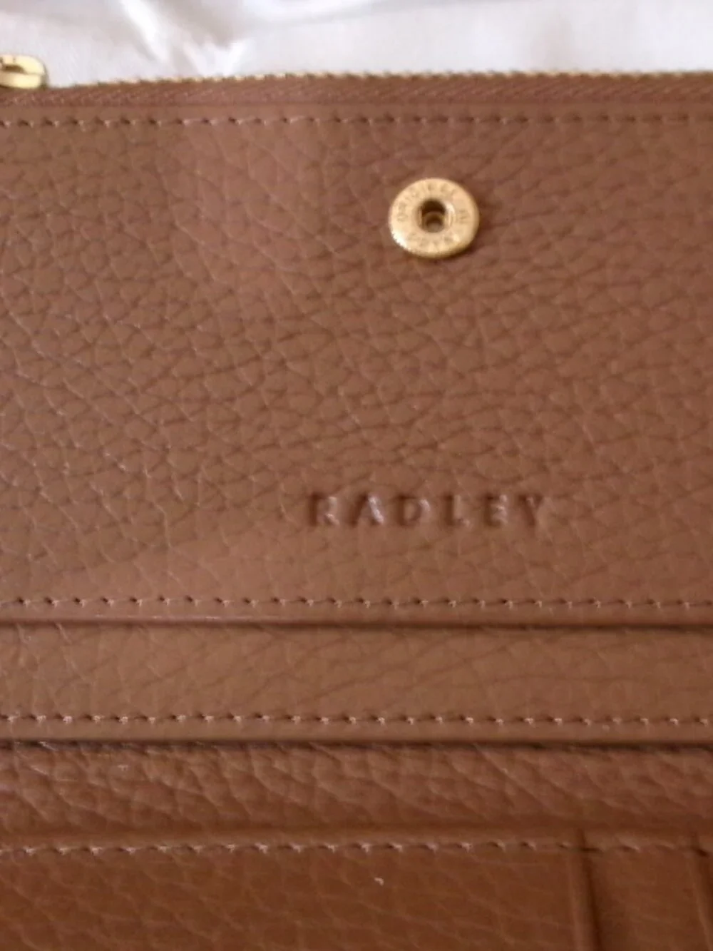 NWT Radley London Mountain Wanderer Brown Leather Wallet - Picture 3 of 6